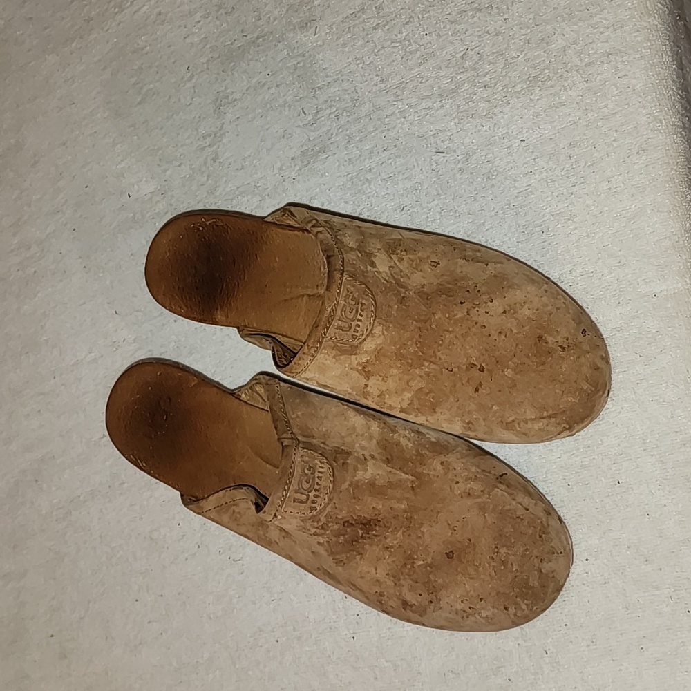 Ugg Mules. - image 1